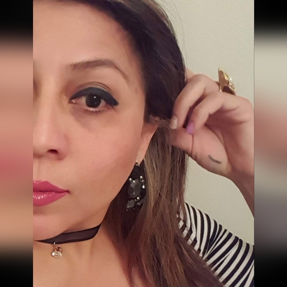 Meet your Posher, Ana - Picture 2 of 6